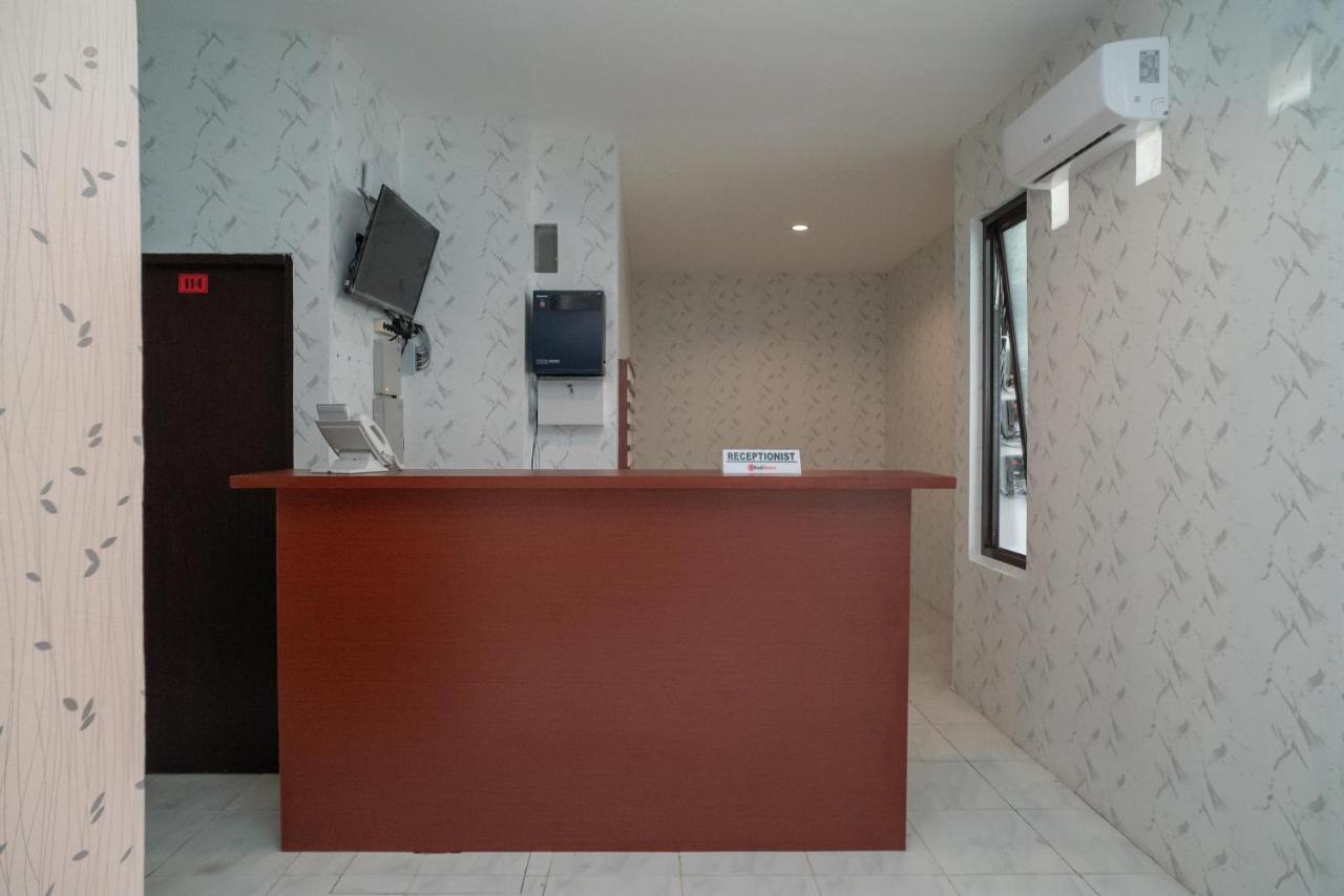 Reddoorz Near Sarinah Jakarta Exteriör bild